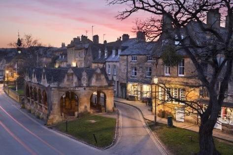 Cotswold Chic Retreats "Jacinabox" Central Chipping Campden-Parking-Garden المظهر الخارجي الصورة